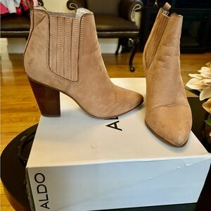 ALDO Women's Brown Ankle Booties